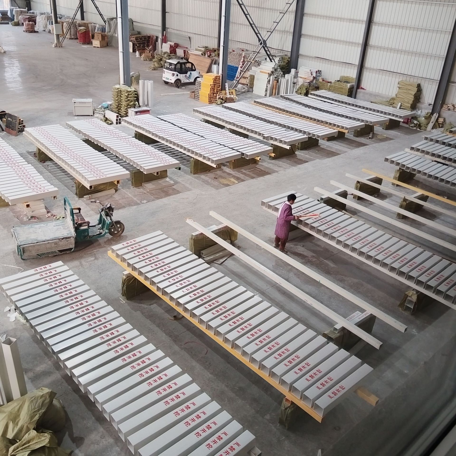 98D83B7EC6E500CDB86AD0B94E2709