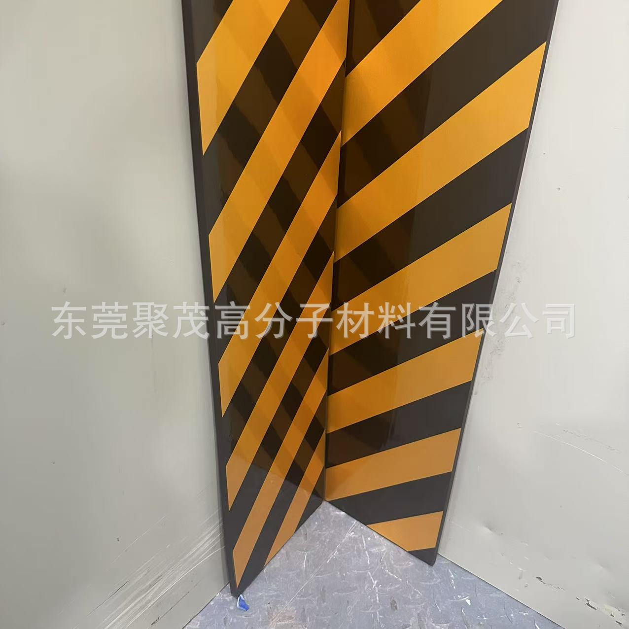 64d7e9513c95585470d36ad5ef0cb2