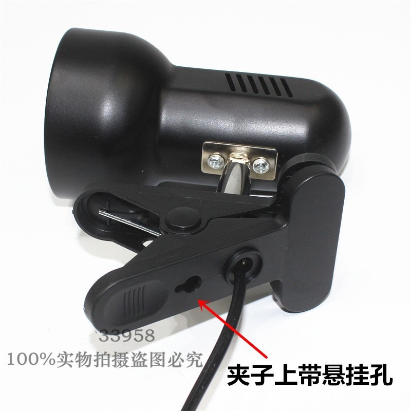 11402224588_1905942197