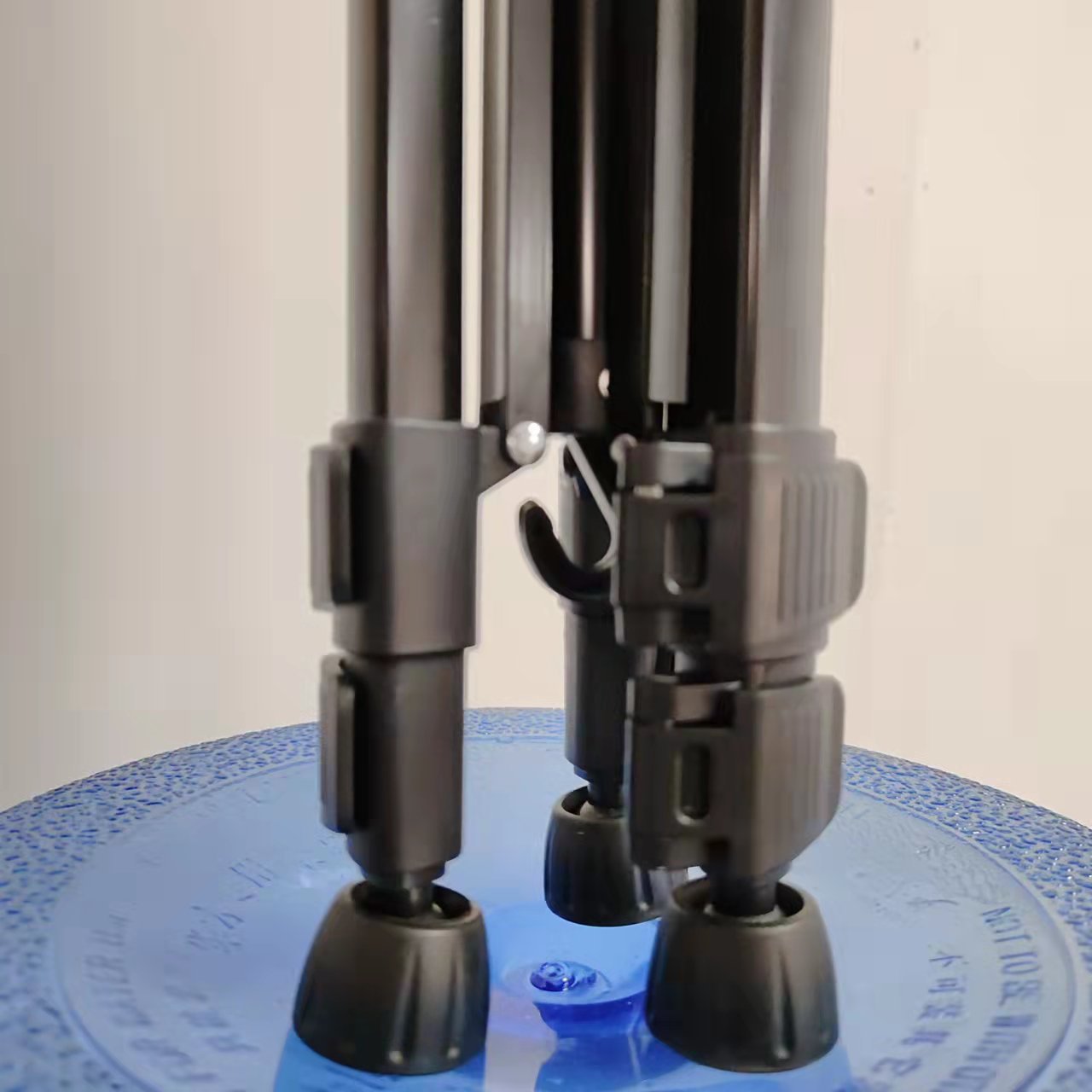 446af7b82b2596f08d205e3e1c8bb0