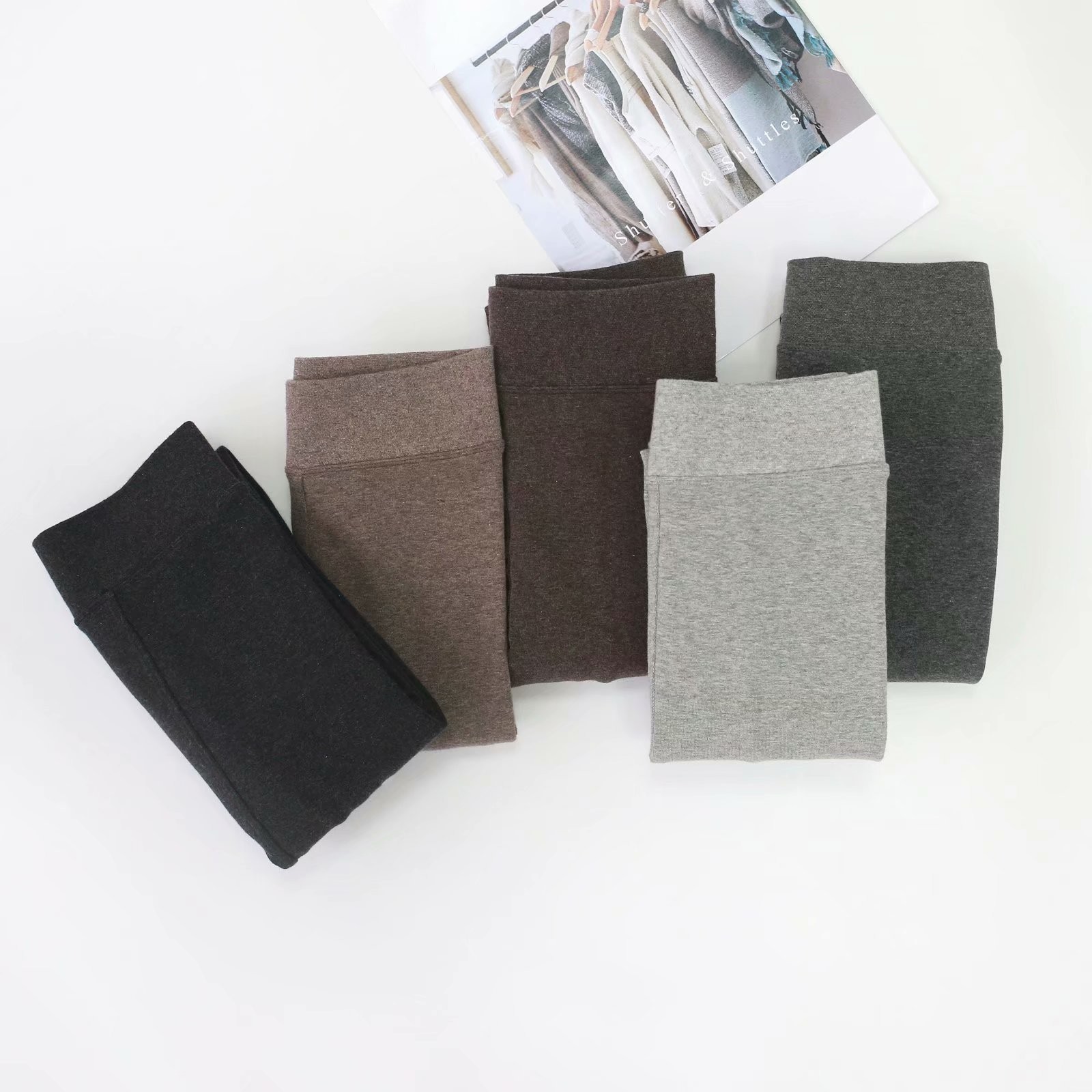 12812552215_1592493139