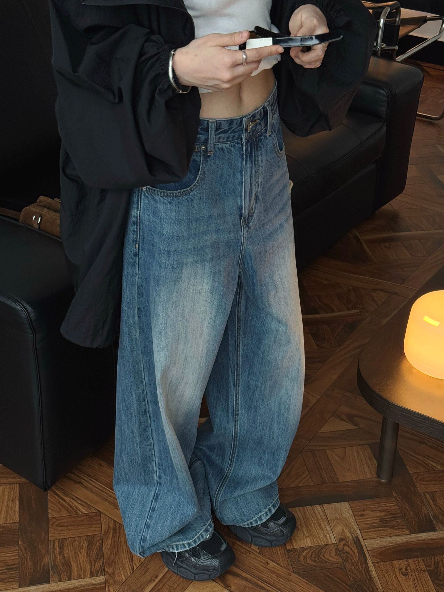 C945F926-8EE5-46C0-870F-155C8F