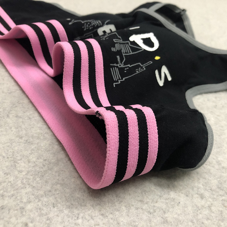 黑色字母 (6).jpg