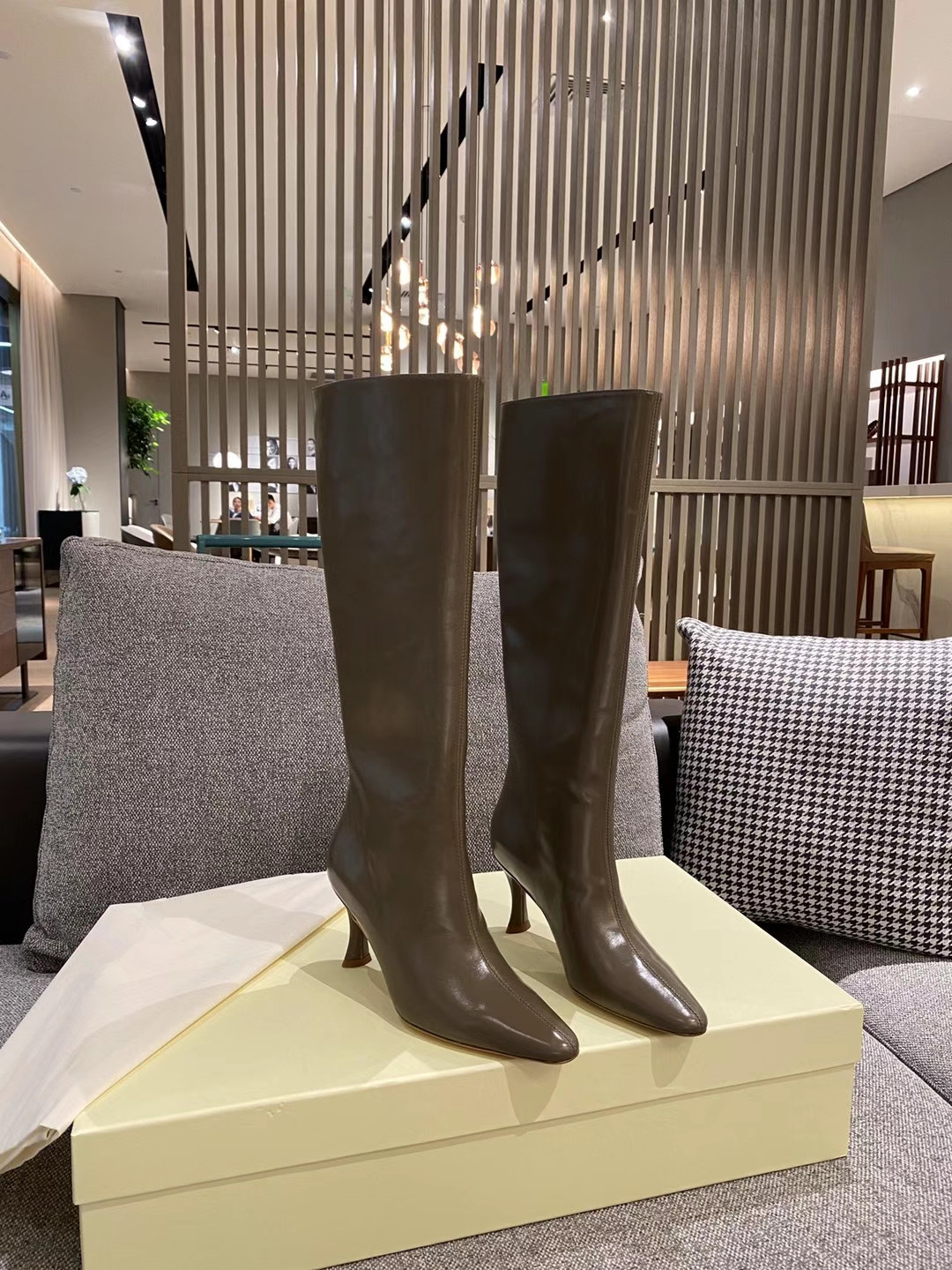 ad4b11c40b5923c27cfbe61a2b1c0e