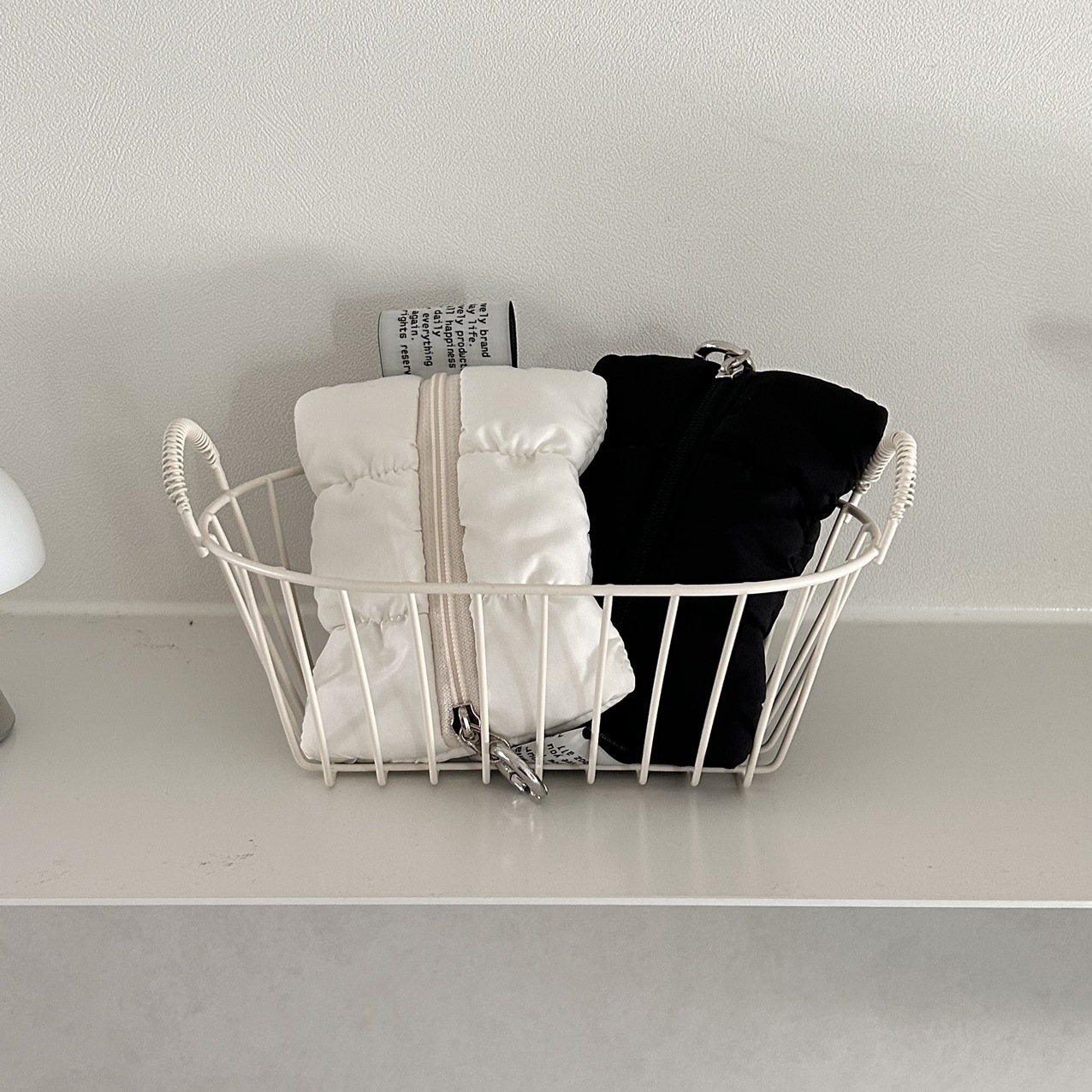 5B575A9C-A643-4B1B-BB5E-C1AD1E