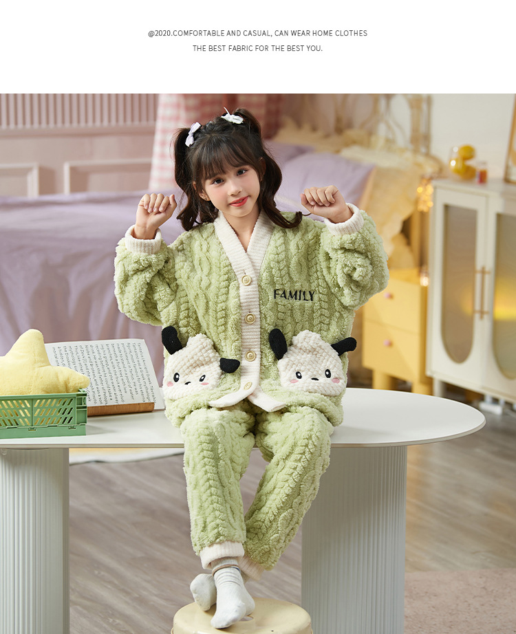 复制_儿童睡衣女童冬季绒款套装女孩中大童卡通宝.jpeg