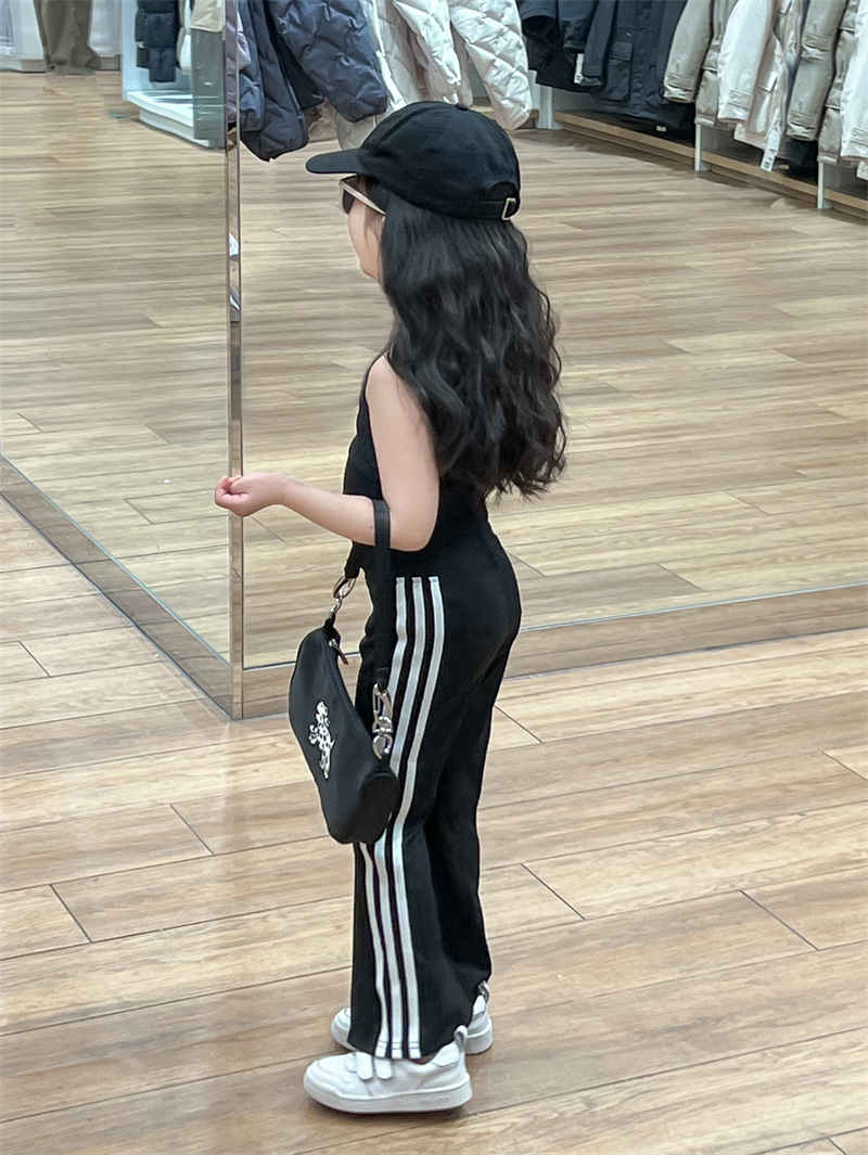 O1CN01beYTUG28KD61pARuV_!!1035