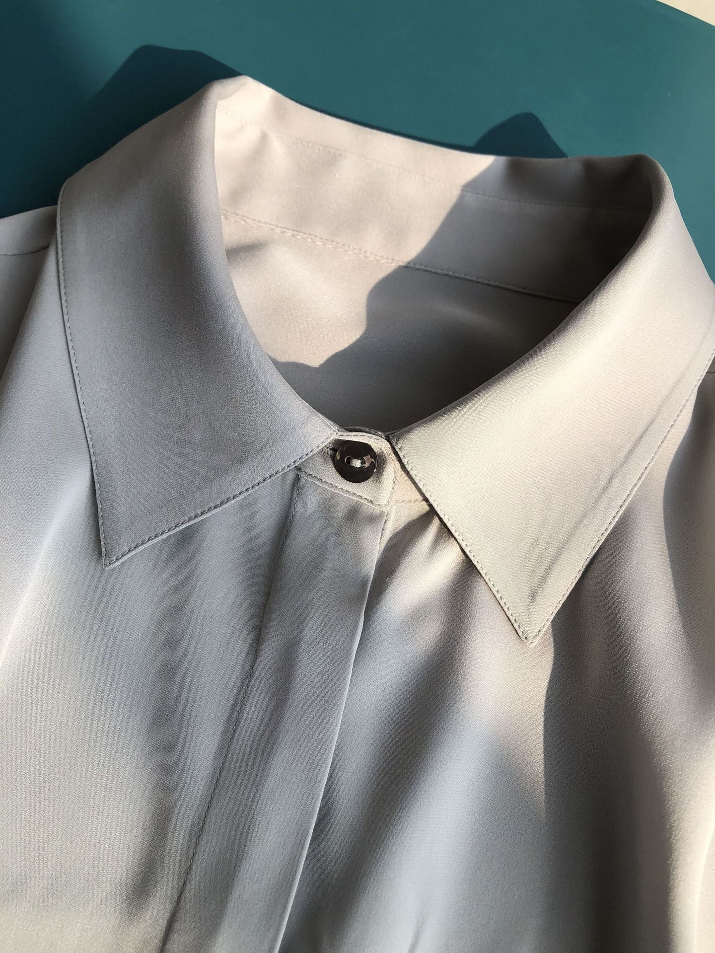 TH通勤尖领真丝衬衫 (20).jpg