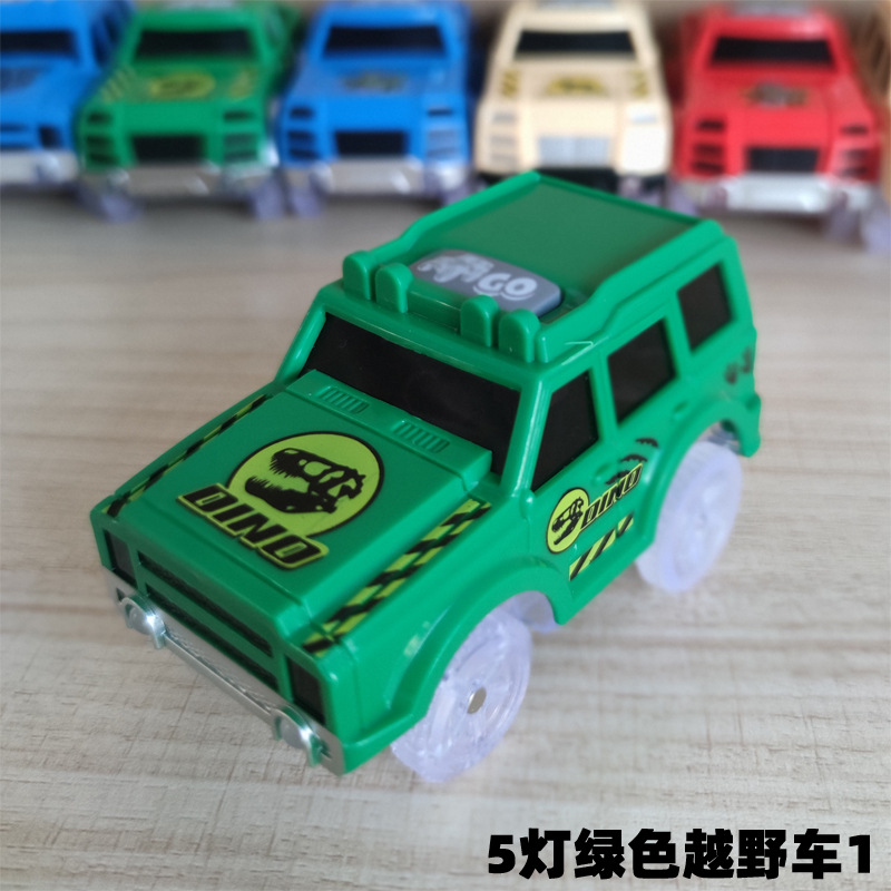 5灯绿色越野车1