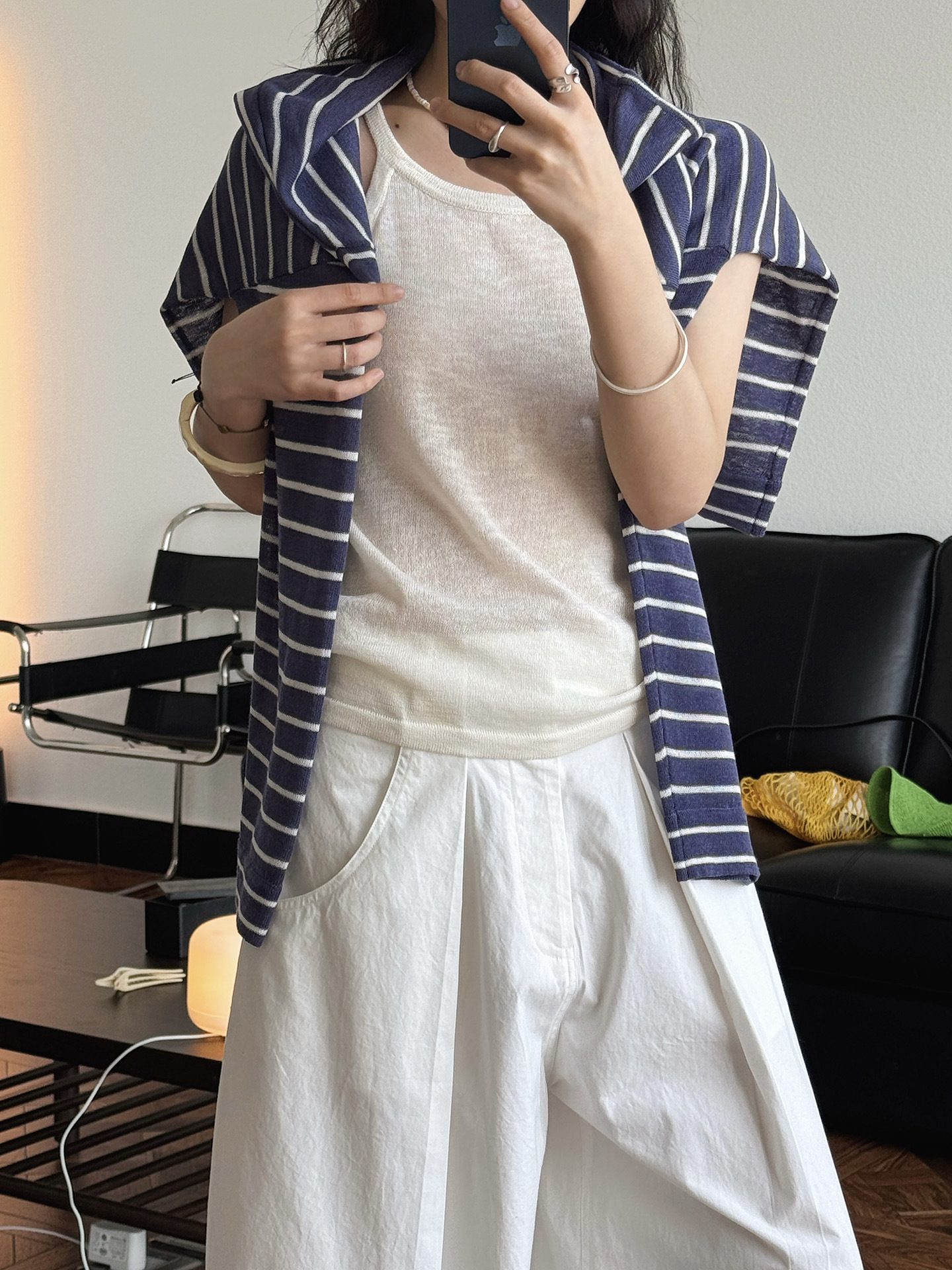 B3F6F541-091D-474D-BF8B-2A9662