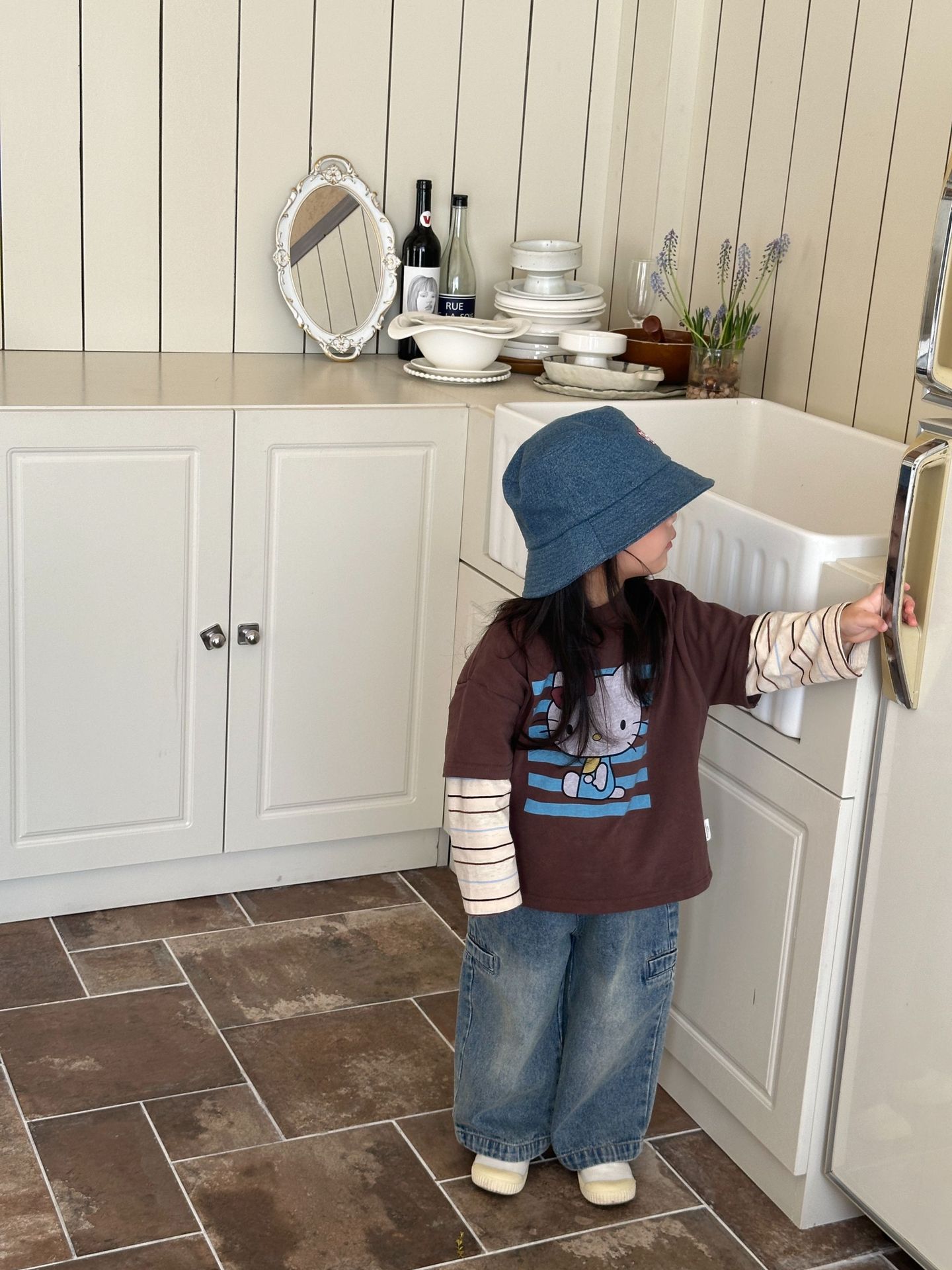 CFC7CBC1-A4F2-4E4A-8204-8E031D