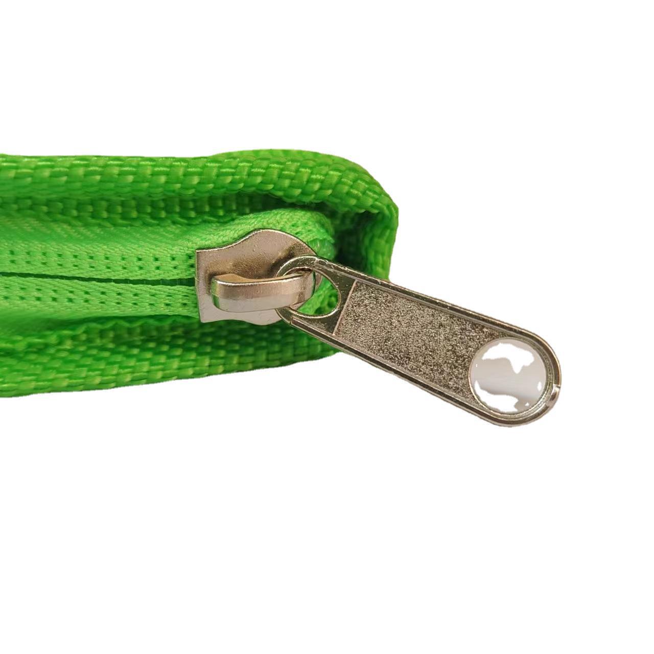 13cebecf48f04879b5eb61ce880db8