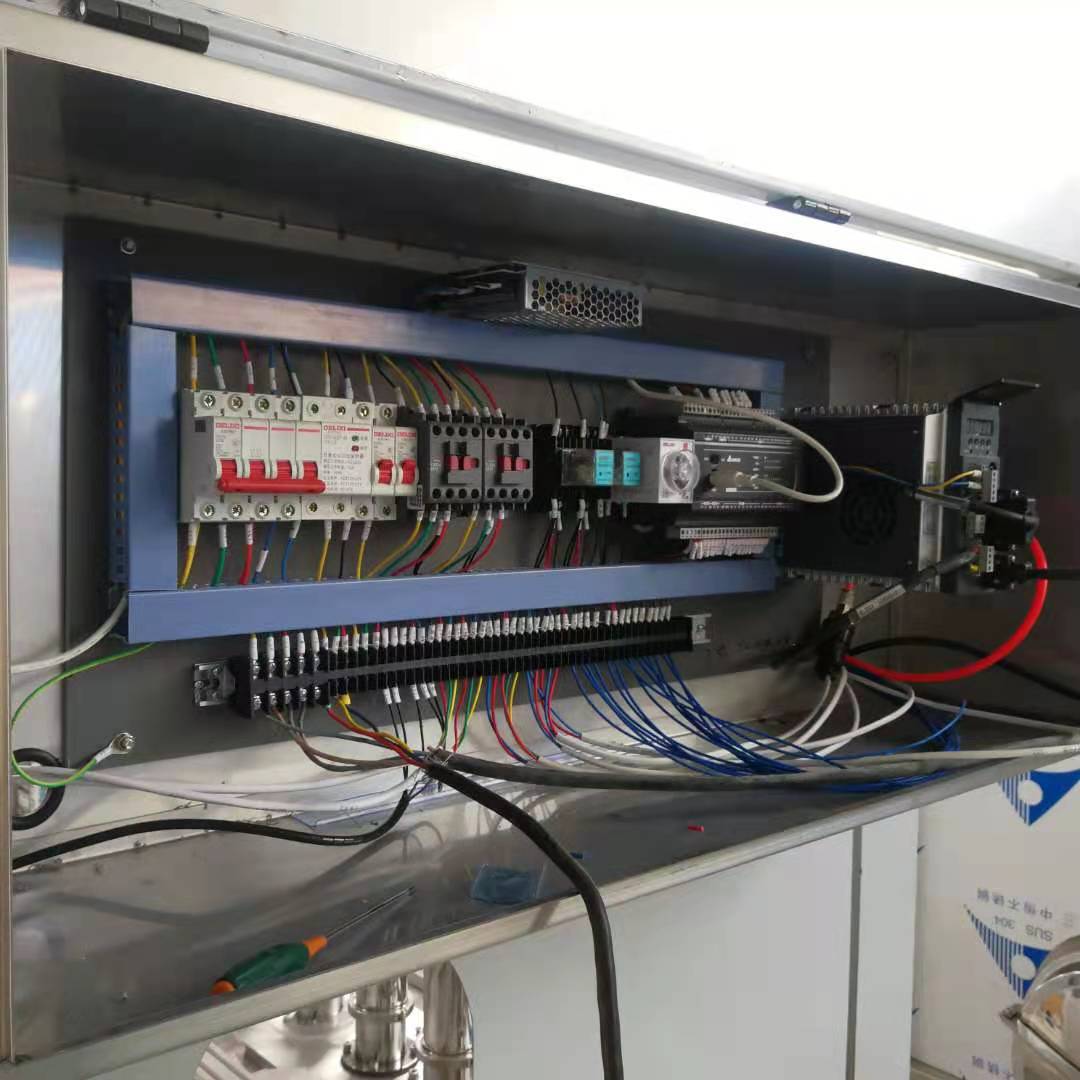 1748940901b491e0cc0a9794e90804