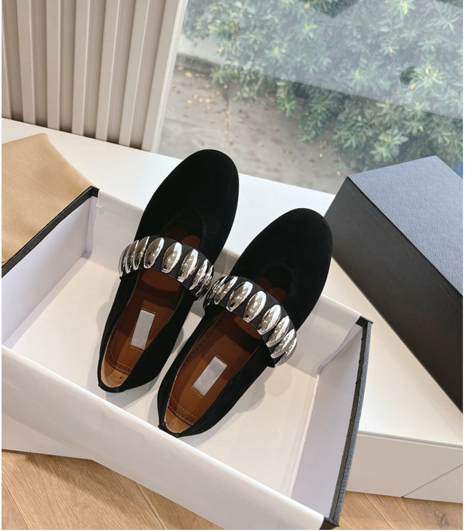 850523f5db19197e1225eeac6770bb