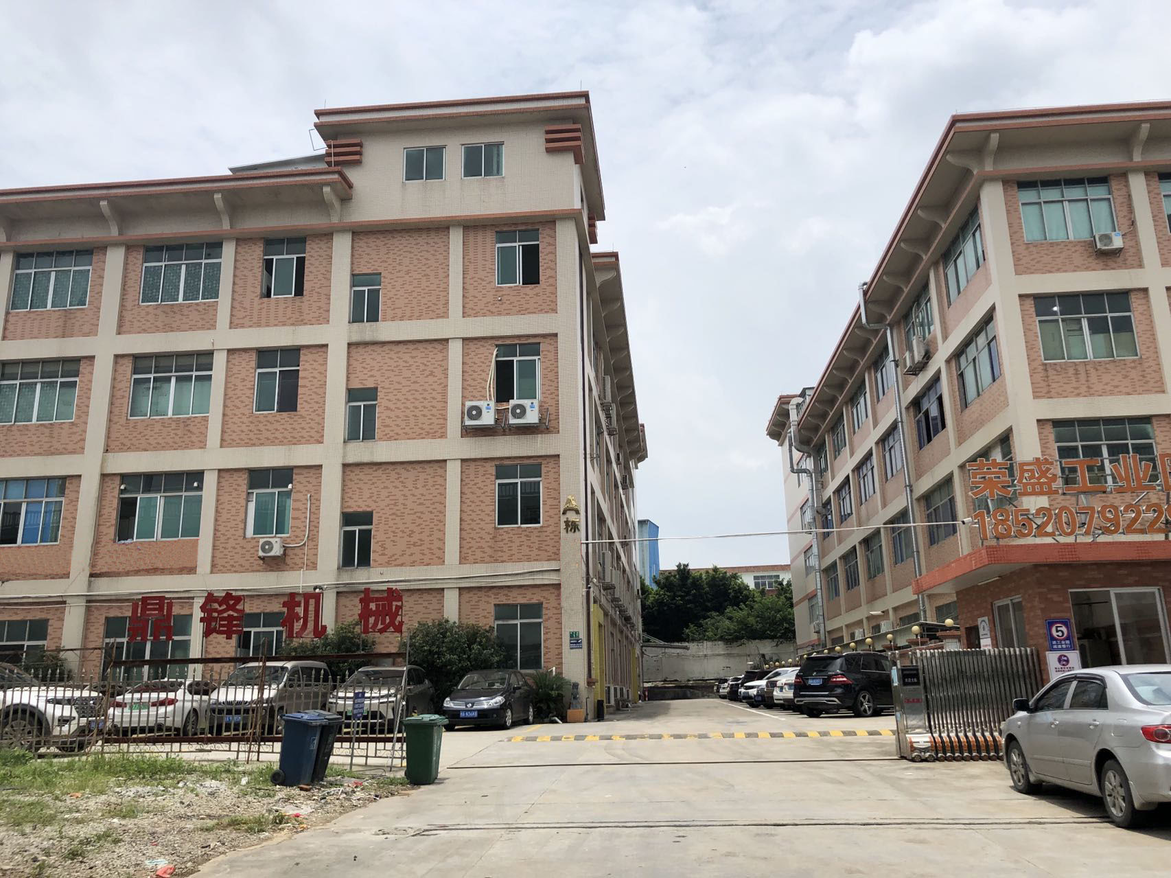 e875b643d0801d311b1249feb1f932