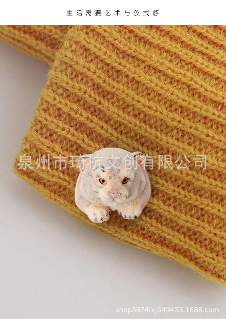 植绒胸针_15.jpg