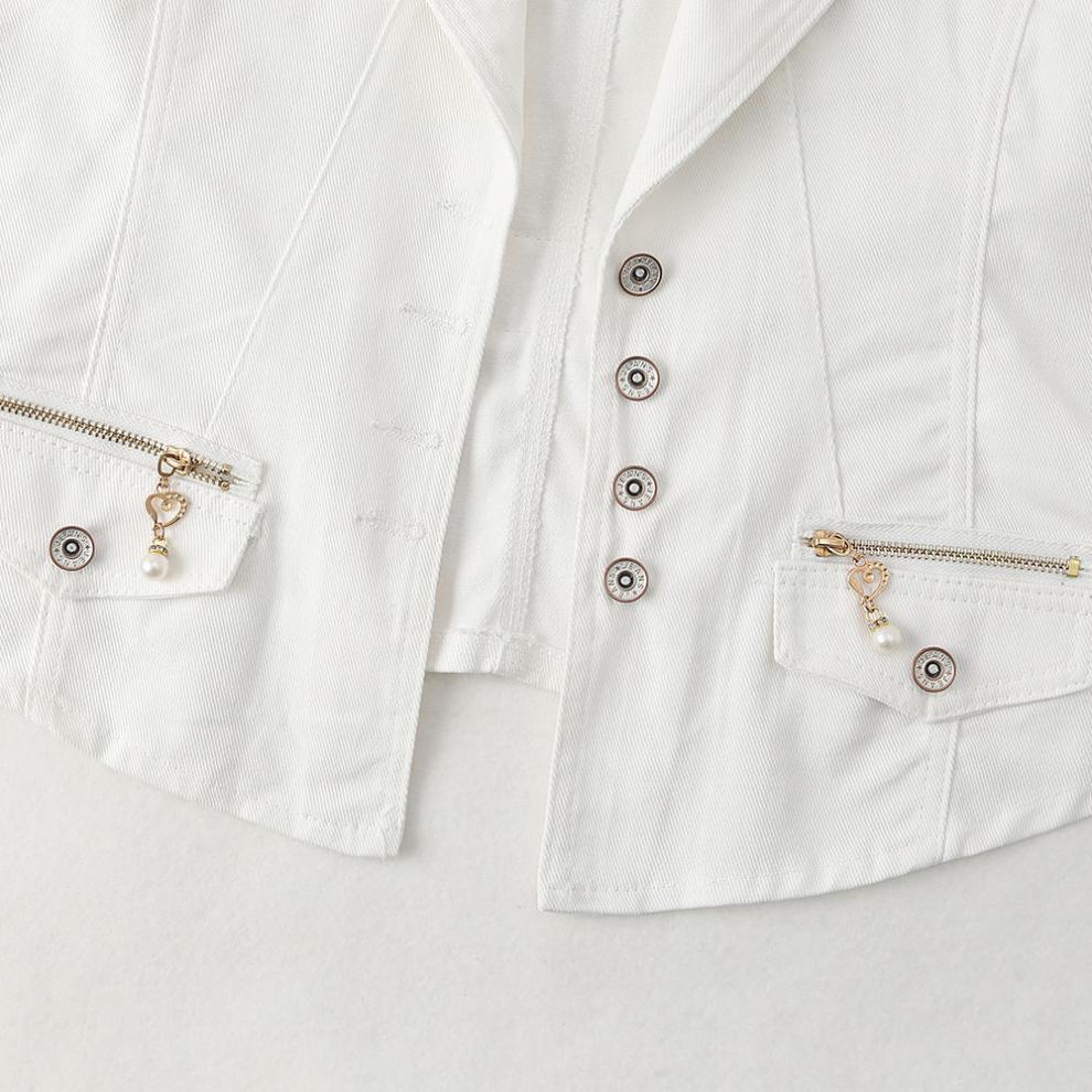 ddbd7744-bf65-4fac-a169-3a4d13a3e334.jpe