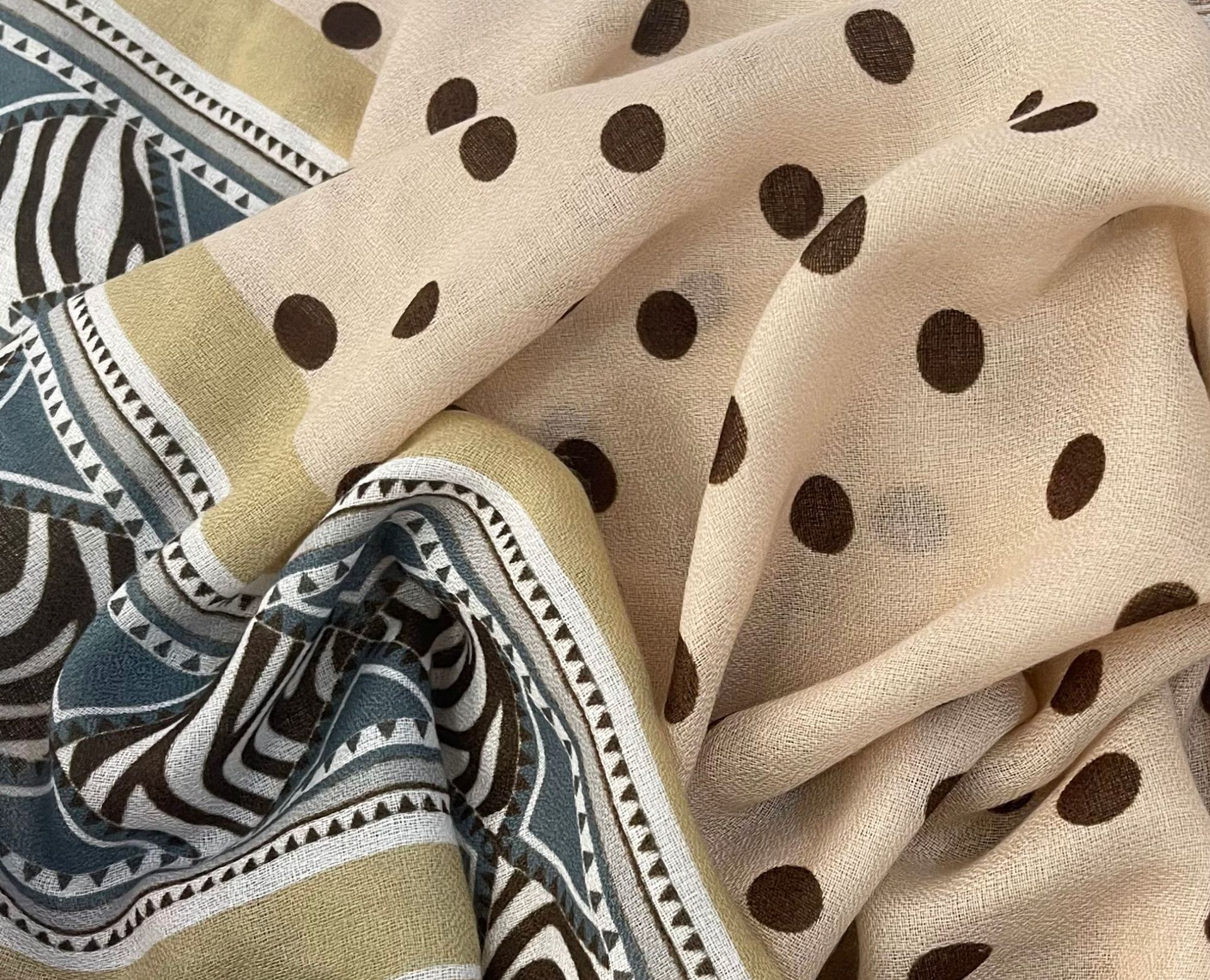 7576d326d0c81204c3795552dbc3d6