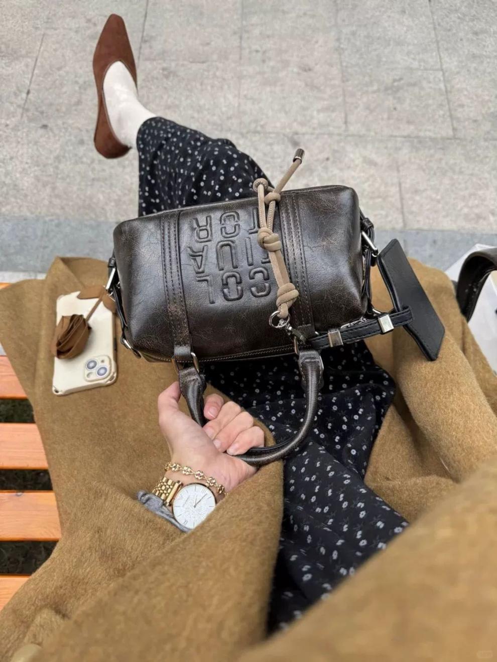 25eeb855-746b-460c-ad14-de56fc78bf60.jpe