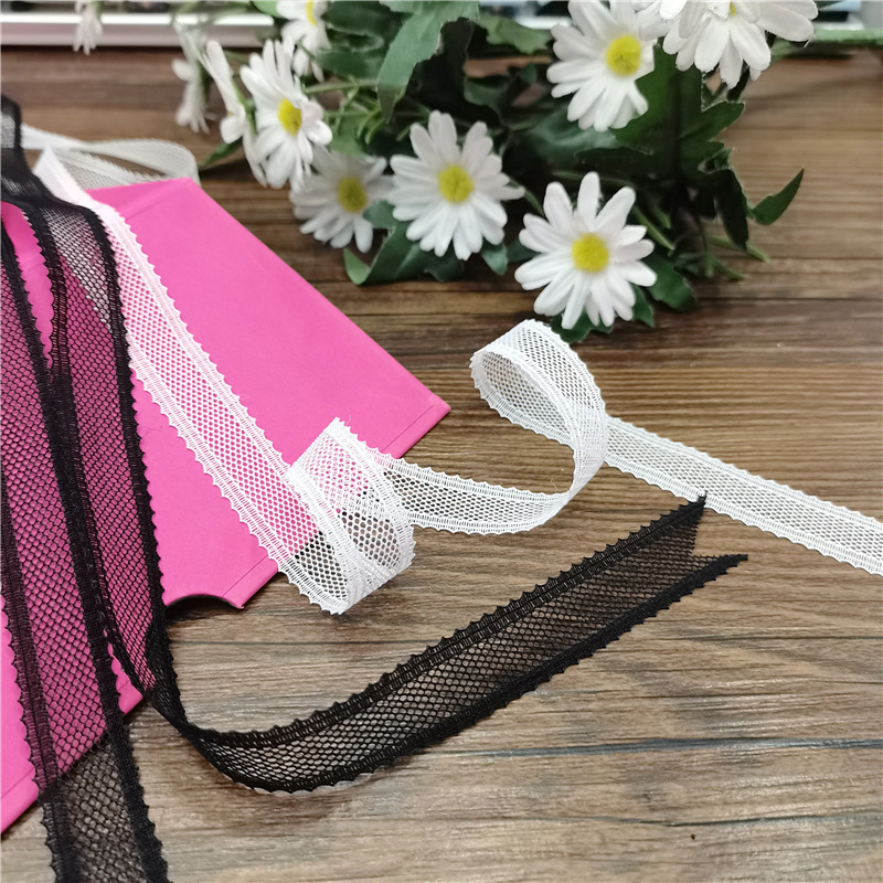 1598