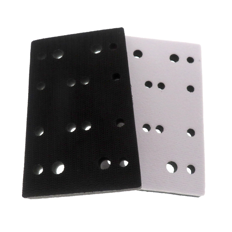 80X133MM 16孔黑色缓冲垫 厚10MM白4