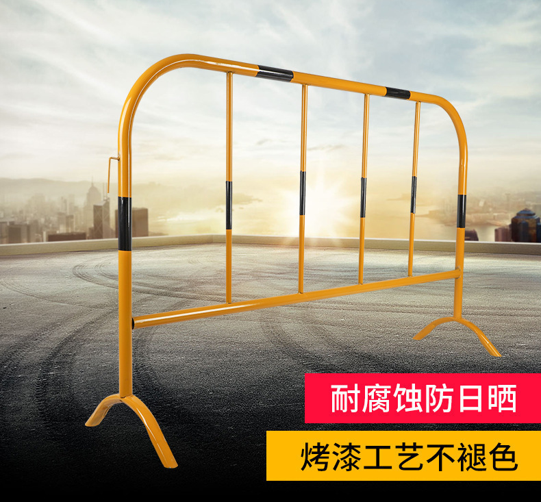 室外铁马基坑交通隔离详情图05