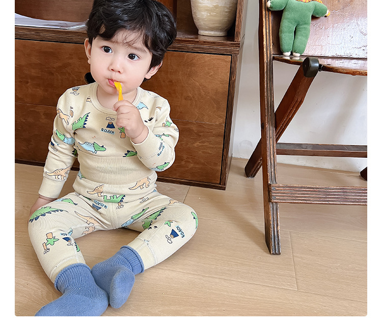 豆绿底彩恐龙高腰_05