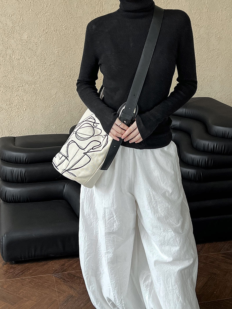 C05F761F-701B-4C0A-9A99-61A806