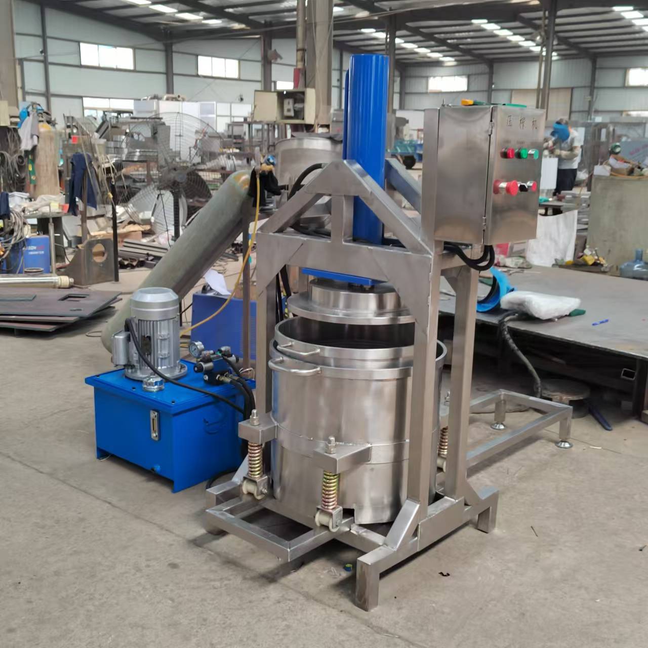 2282061693cc6beeee257269b1c665