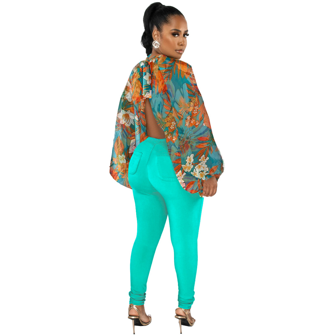 6690 蓝底橙色树叶模特图2.jpg