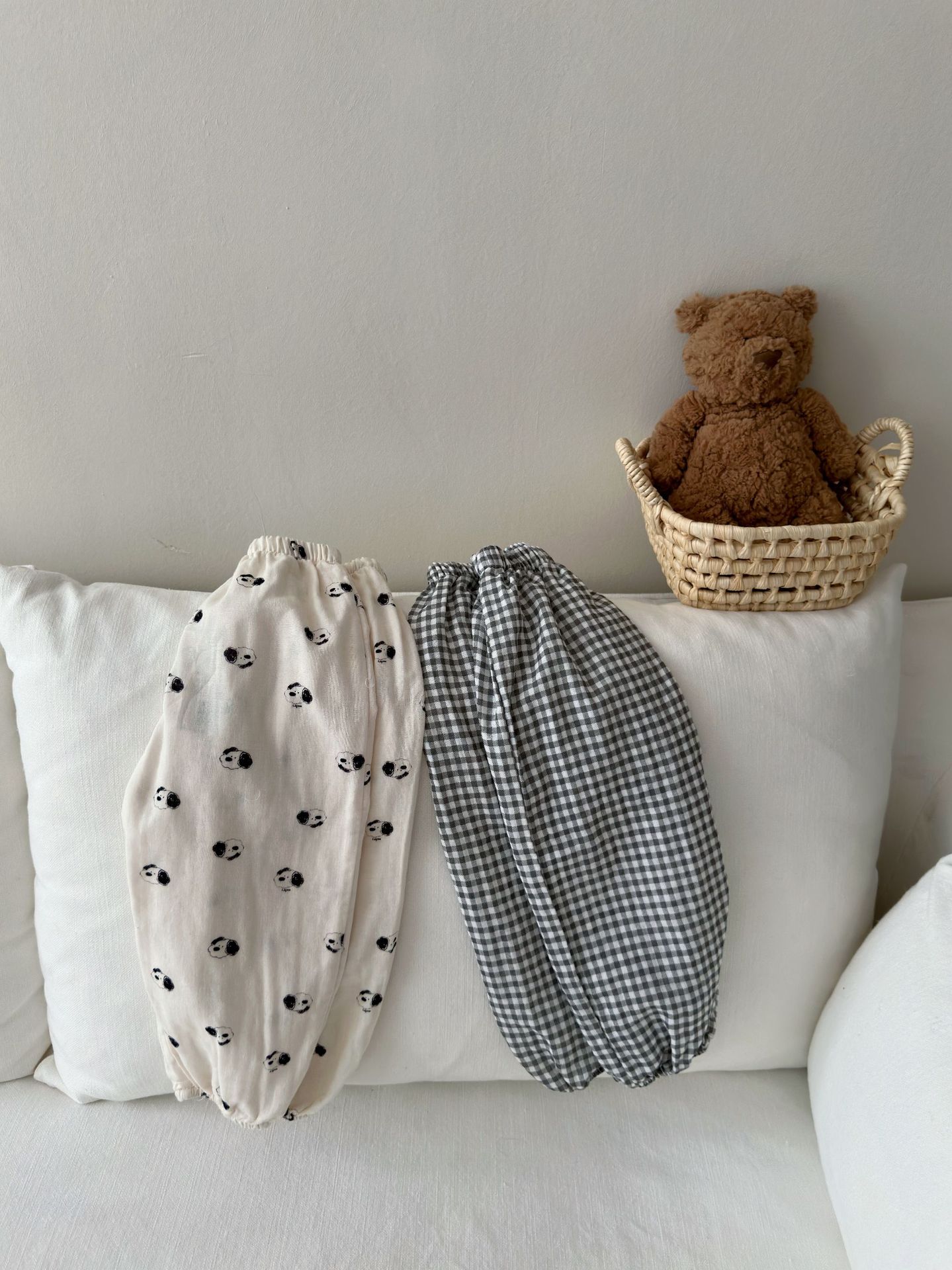 0DED696A-C746-4051-A25C-FFCCD9