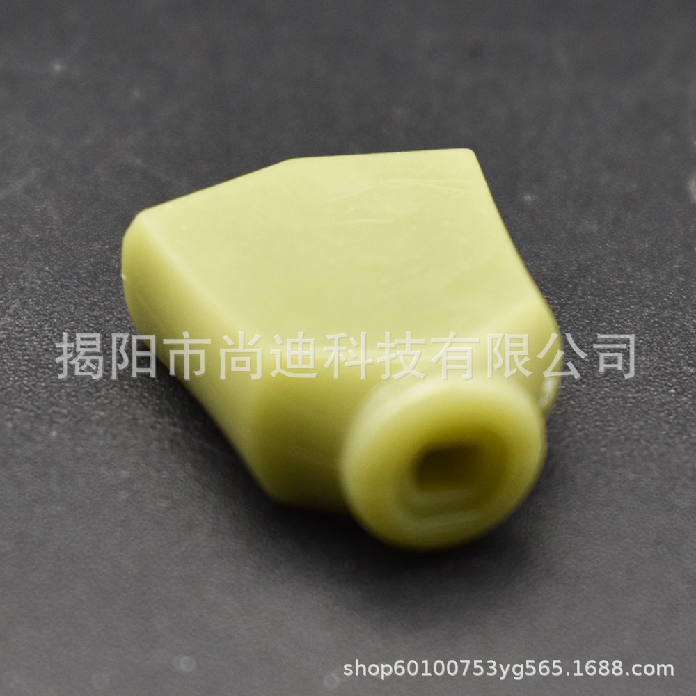 MI0964-Guitar Peg Head_3