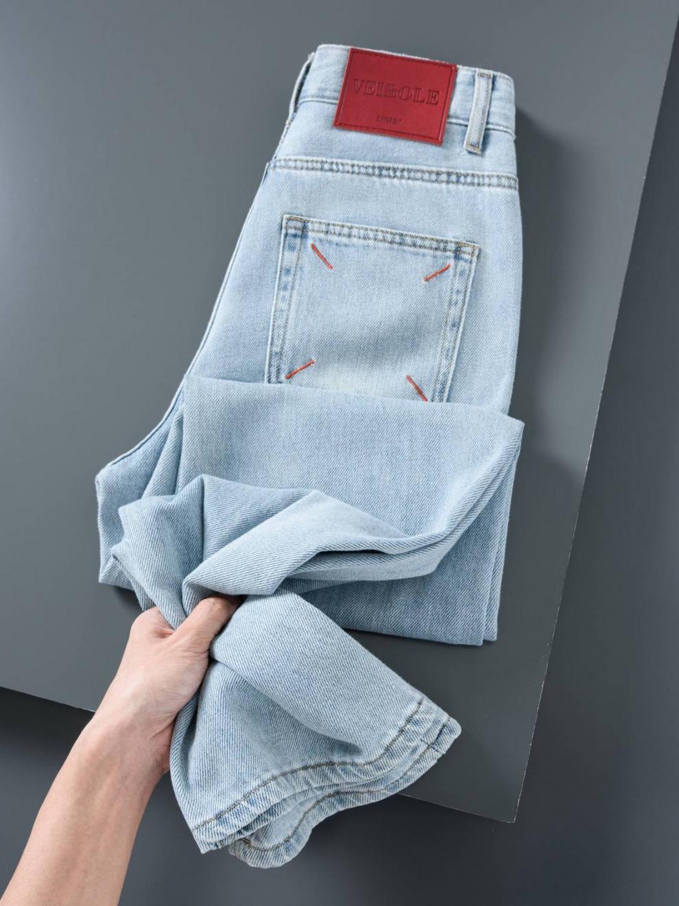 ecdafdea-d480-4061-a6be-9fc7a59aae35.jpe