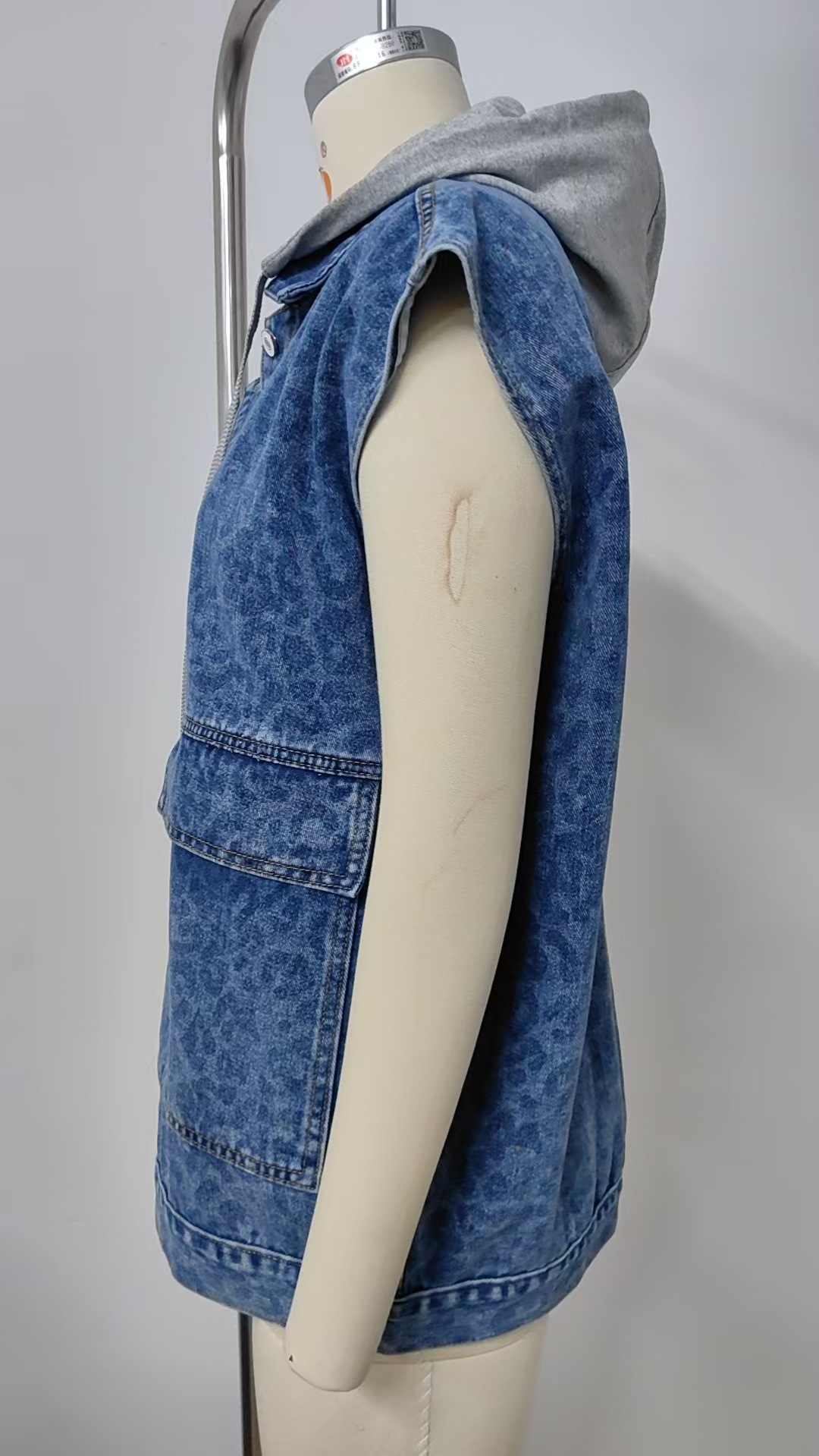 ae39b4f32b02263962f9b4350bba23