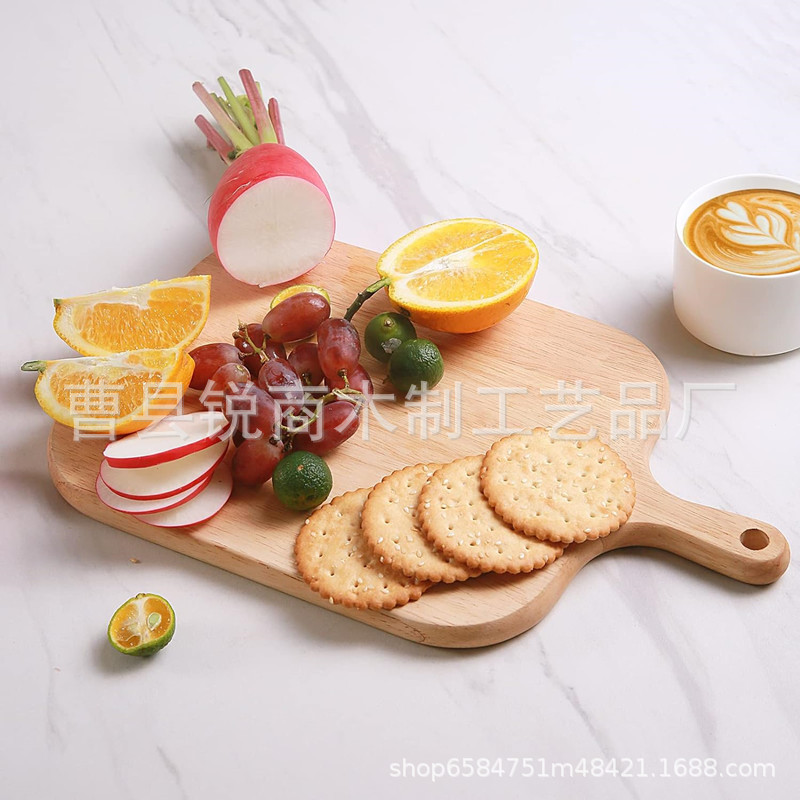 批发带手柄橡胶木切菜板多功能通用砧板切菜板披萨板案板BSCI