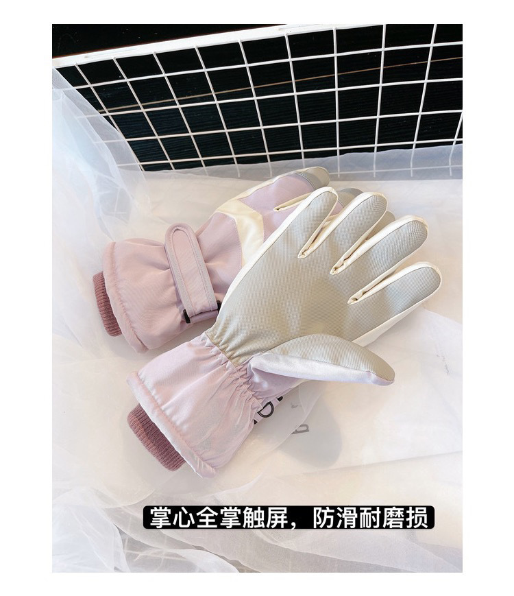f445050e-b6ce-4fcd-a8f8-b37d4e4c1f4f.jpe