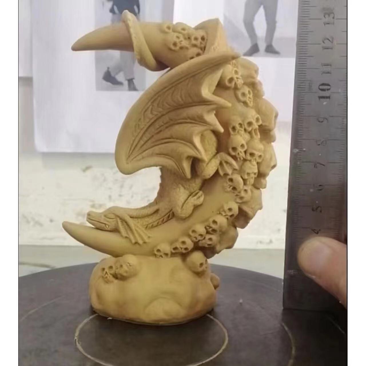 飞龙树脂摆件哥特骷髅摆件树脂月亮摆件