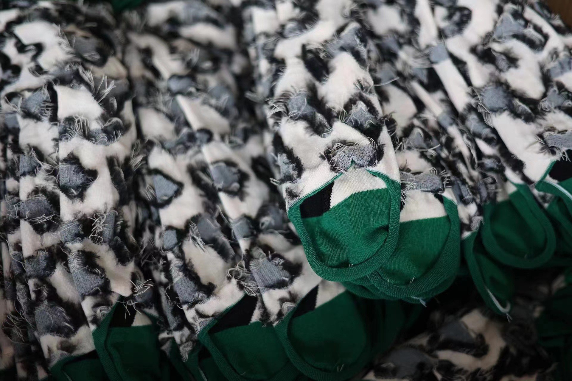 O1CN01fPhZdb1bzzia5lGMV_!!2212