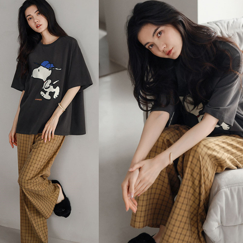 深灰蓝帽史努比姜黄格裤短长