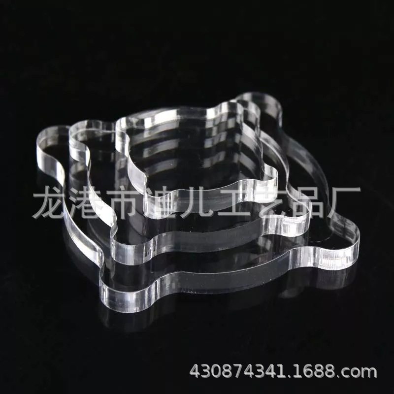 ceb693e700b702436d8e4503bde26e