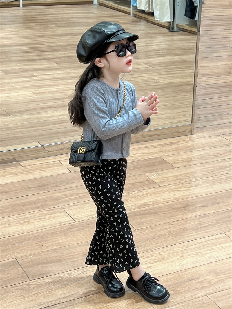 O1CN01W2mKEe28KD2rlucST_!!1035