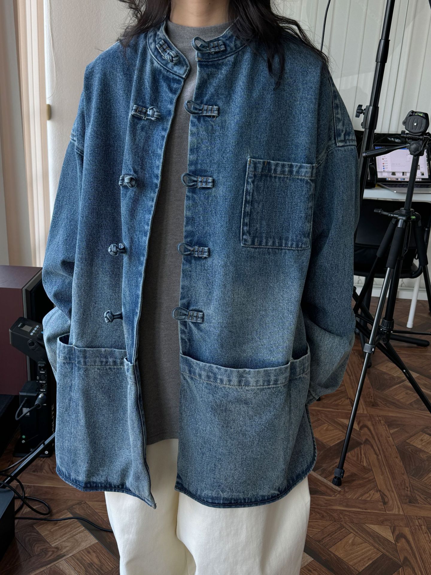 A42D3A51-3E4B-495E-9F82-3AA91A