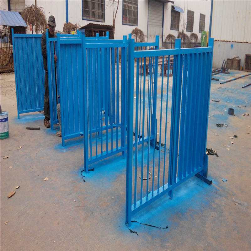 13395655343_1823631310