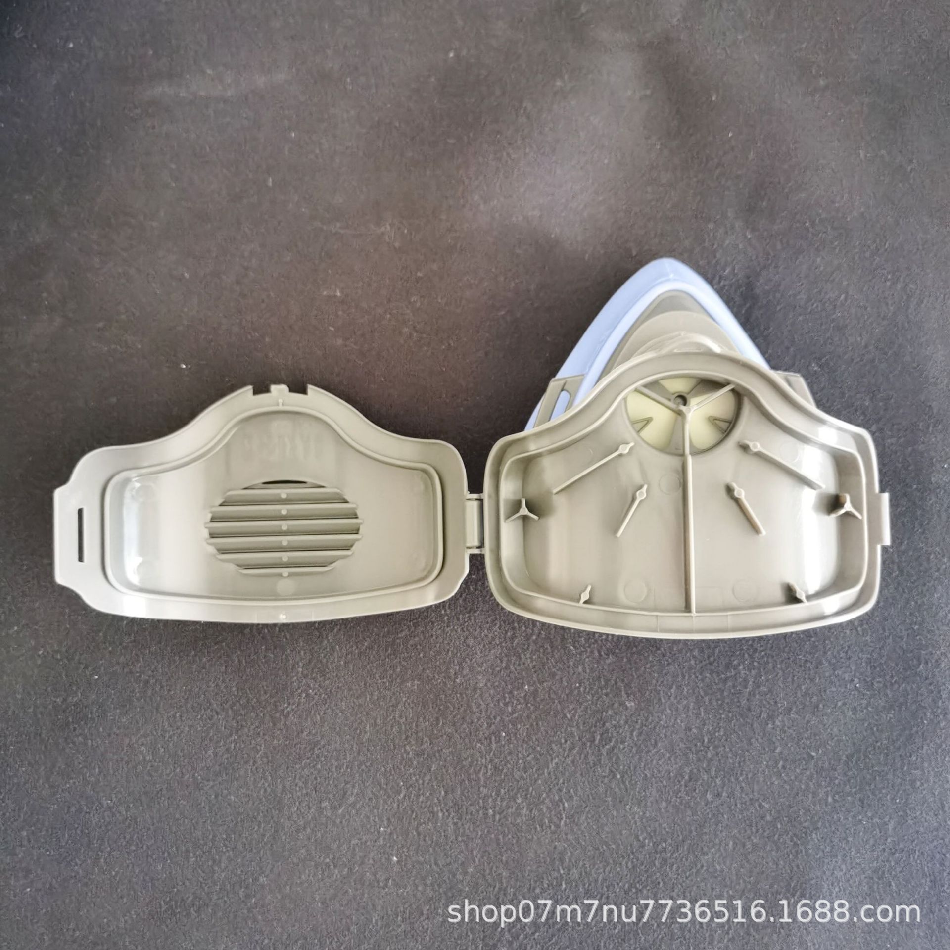 06b1bed64e499d5908d7c36ba2a18f