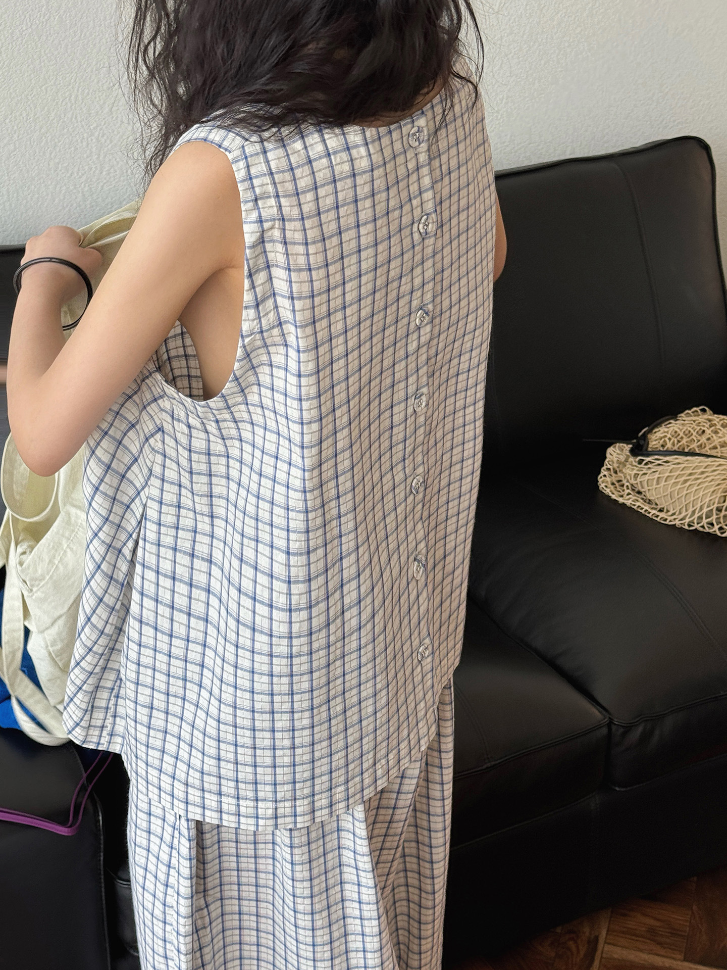 AA5374D5-47B3-485B-BB00-490B49