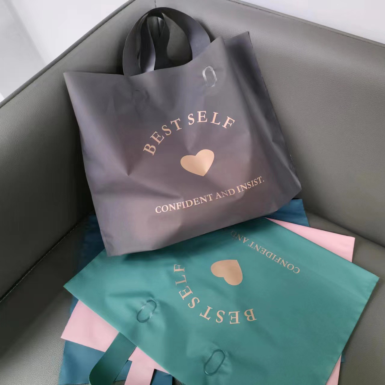 5b7cb476a2e0bfbb6ad5bf32902a9e