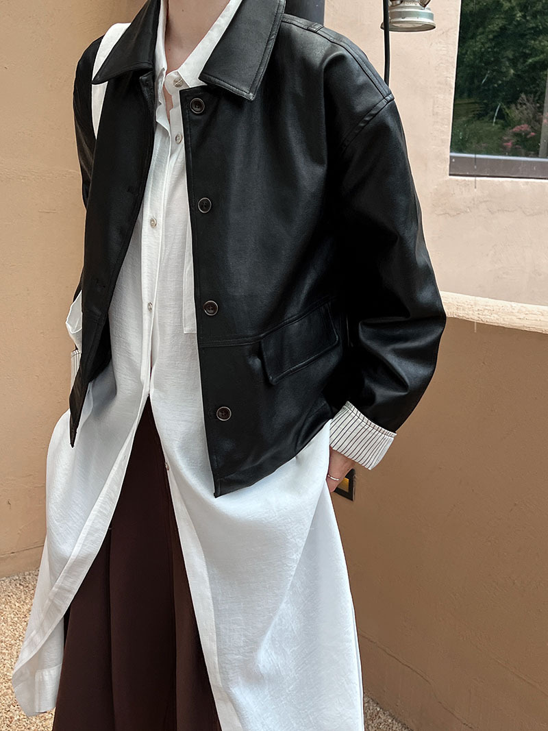 E5648850-F5B4-4643-BA9F-87F4FE