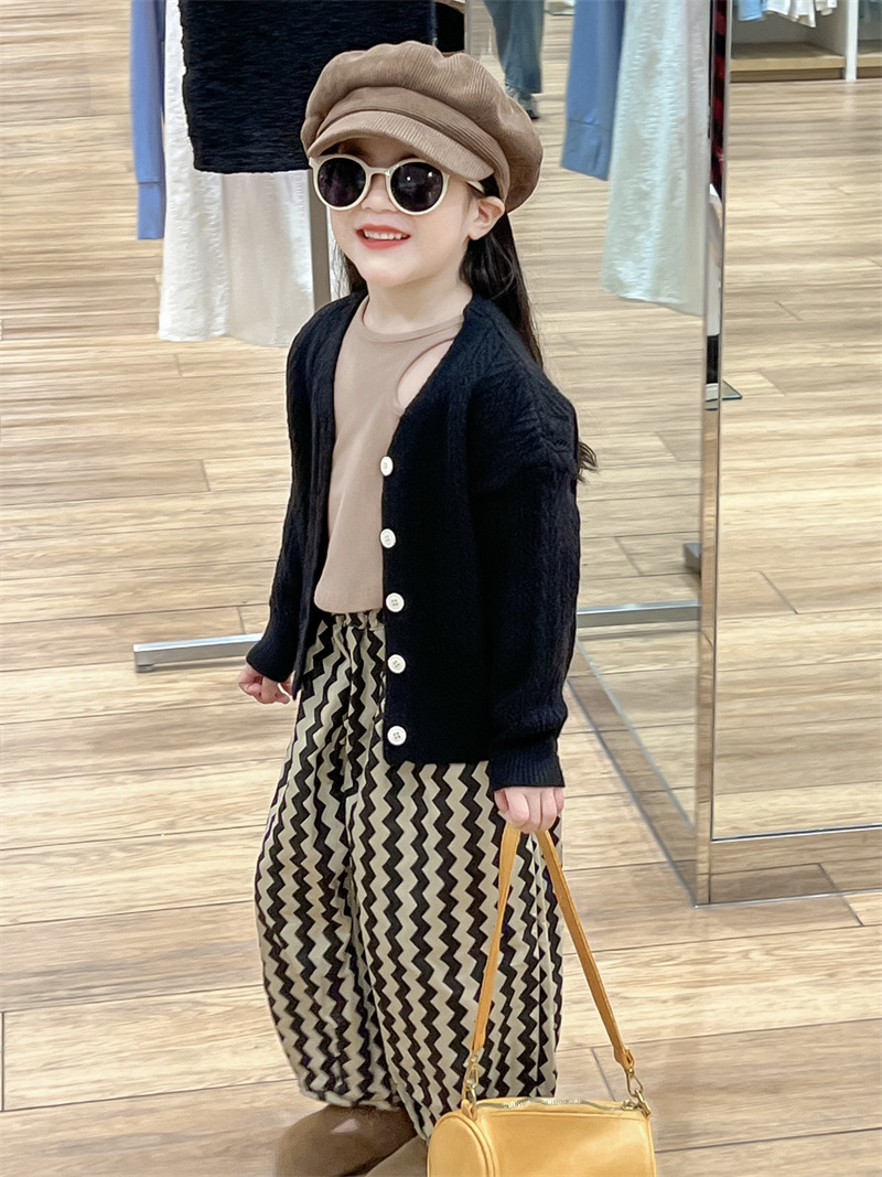 O1CN01d3l5SU28KD39wAjMs_!!1035