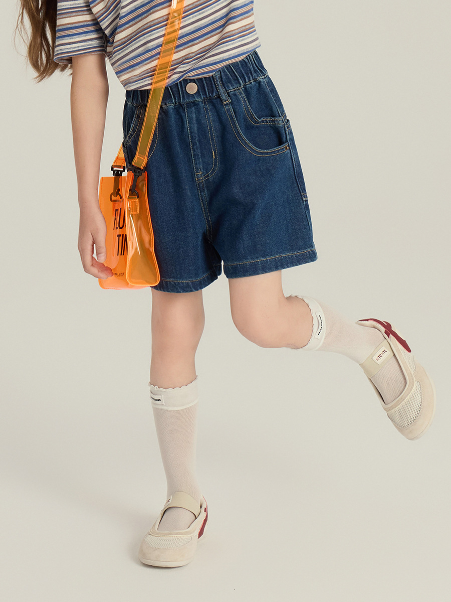 240501 yiyijia160893 whitecube