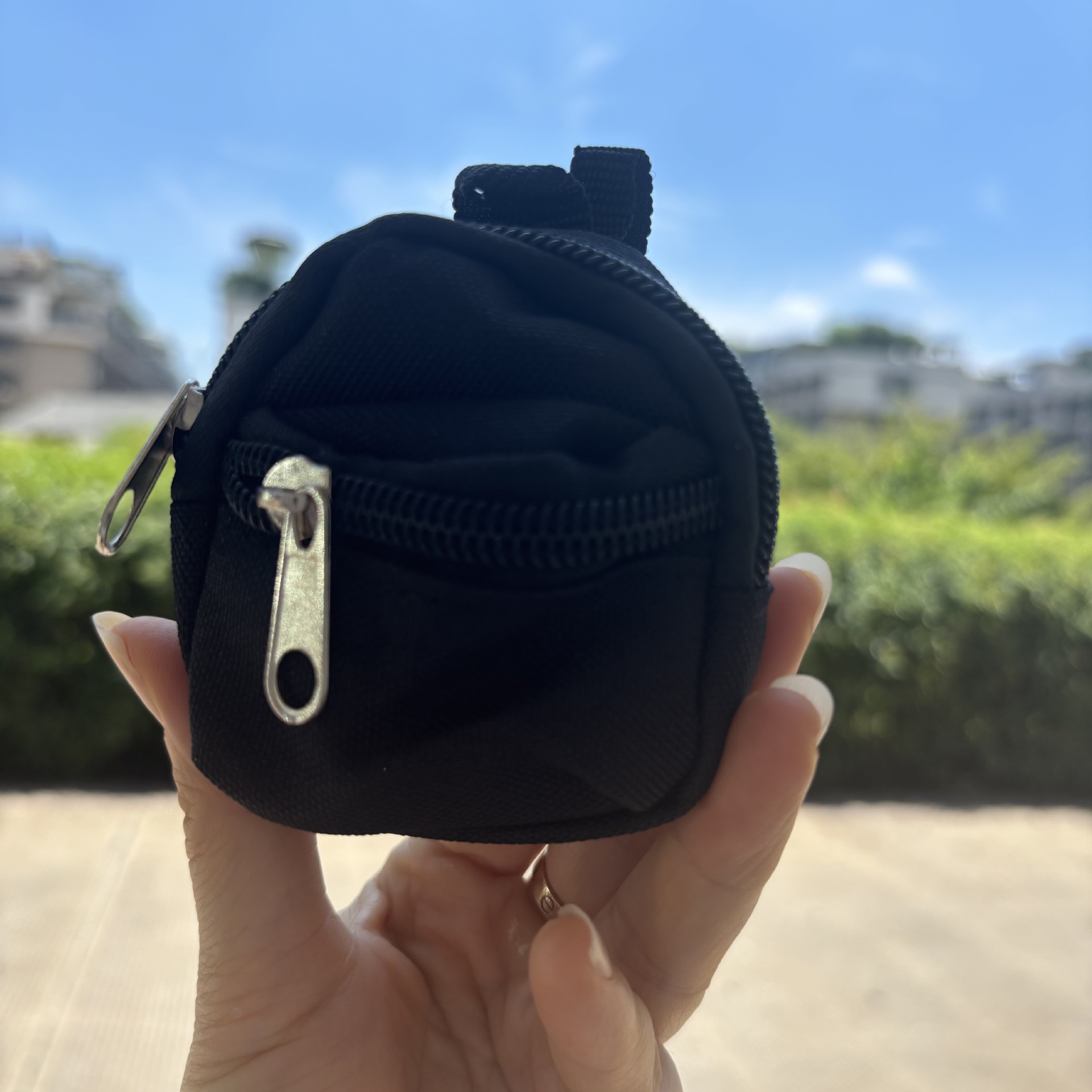 1FEC0FEA108F40321D112E4B1CE96F